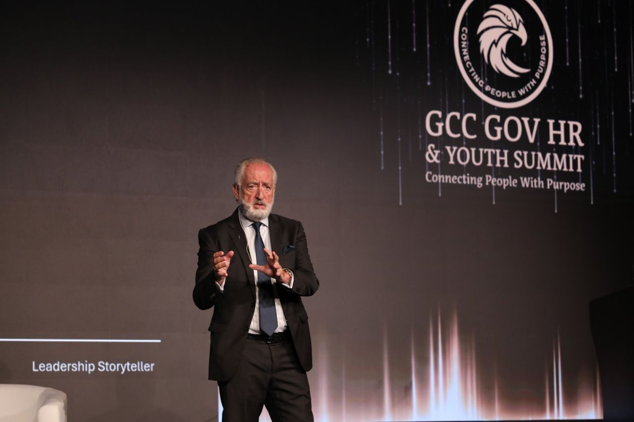 Ron Kenney delivering a keynote at the GCC Government HR and Youth Summit